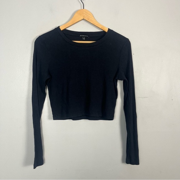 Beyond yoga black/grey ribbed cropped long sleeve top size medium - Picture 1 of 5